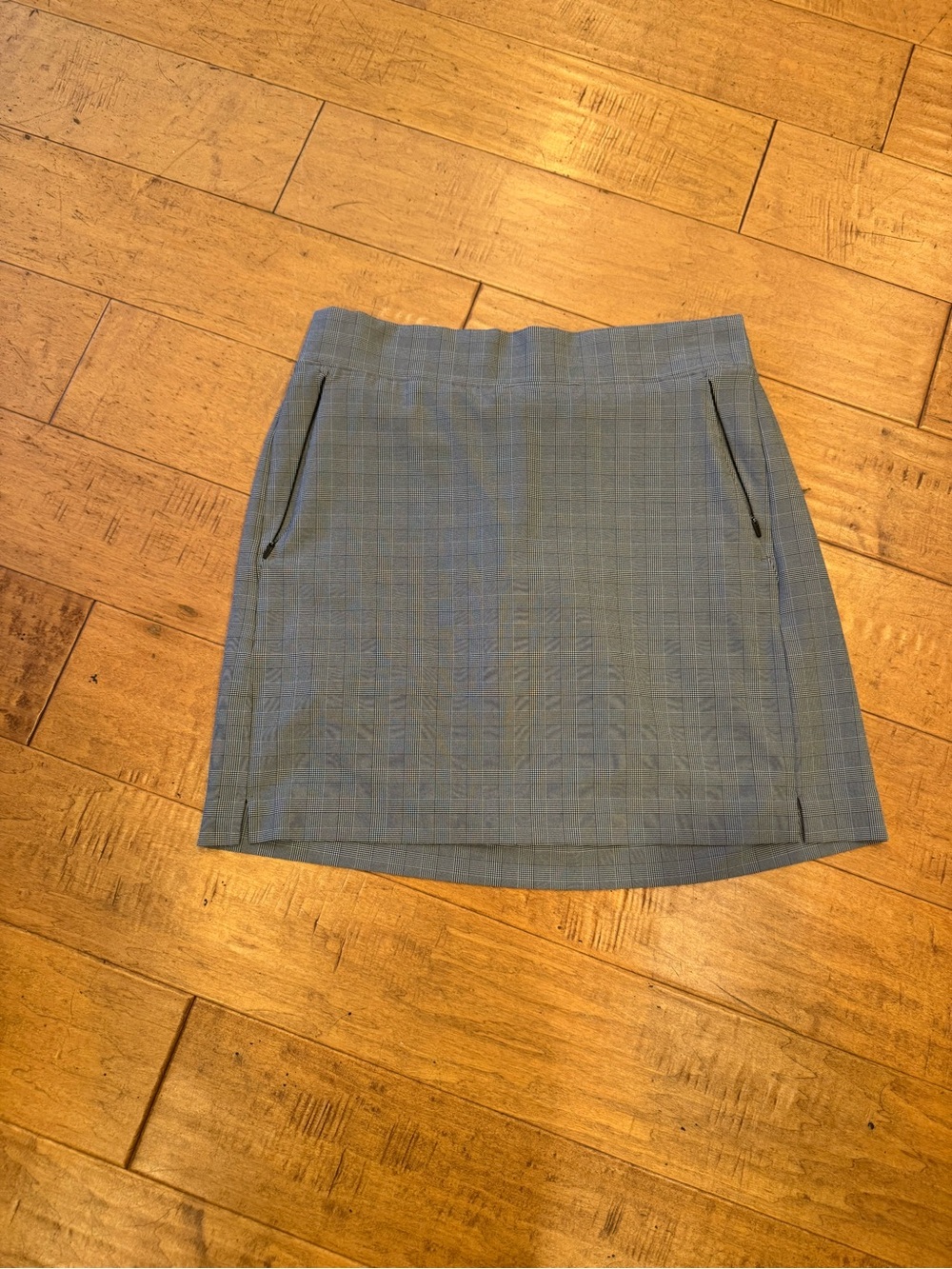 Athleta Plaid skirt- 17 inches long
